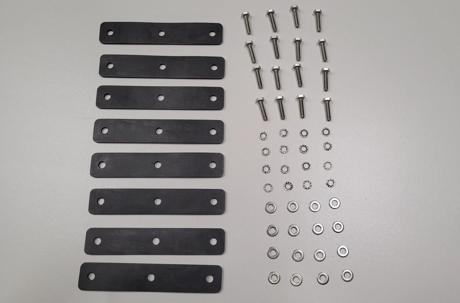 Roof Rack Fittings Bolt Pack 4 BARS For: Renault Trafic (2014 Onward)